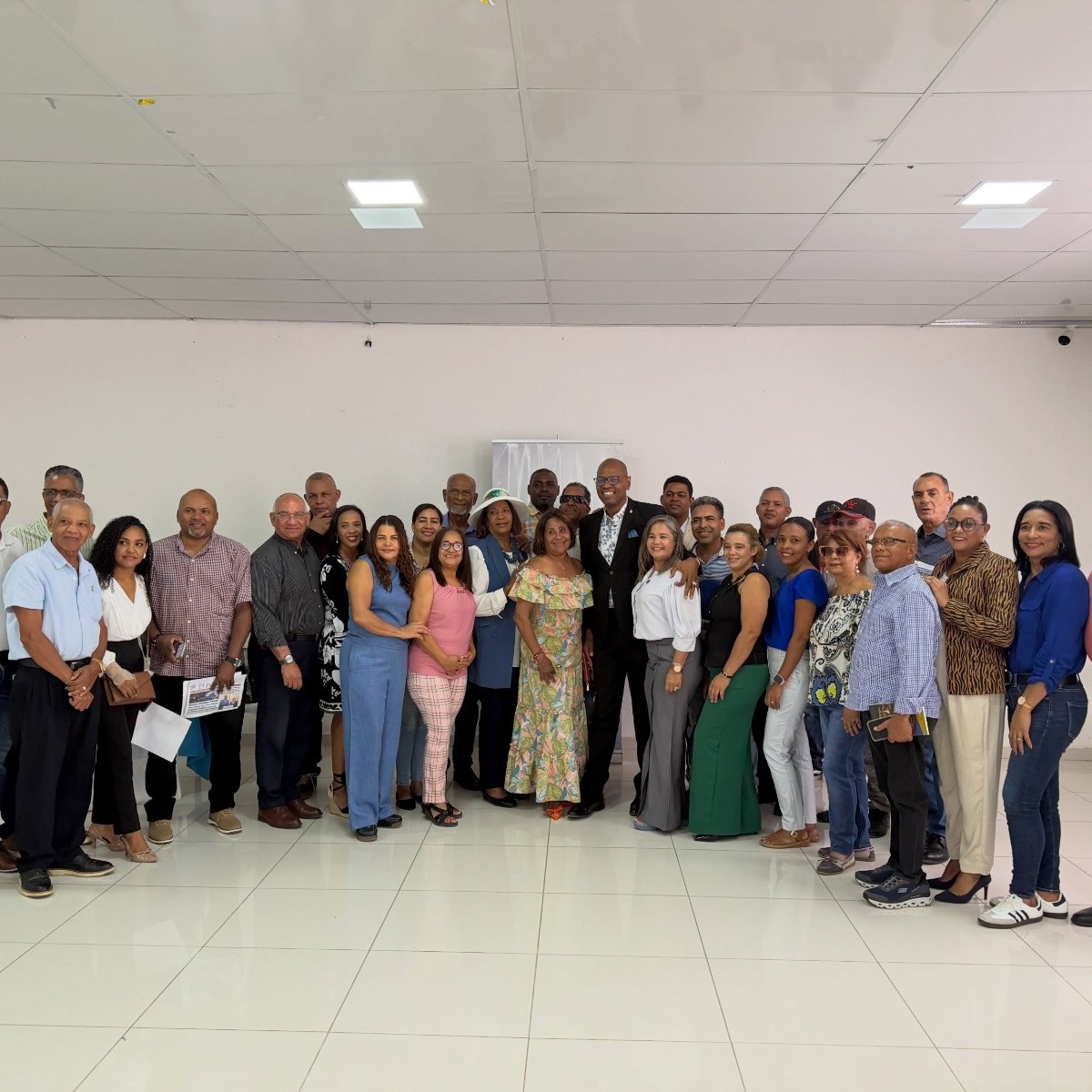 CDP en Valverde organiza conferencia para fortalecer los conocimientos de sus miembros