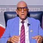 Luis de León advierte sobre el “retroceso” que atraviesa el país