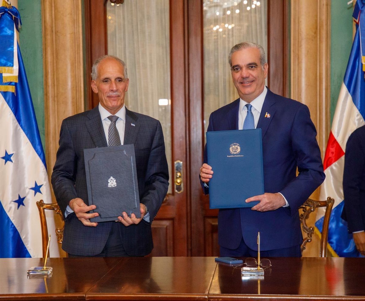 RD y Honduras acuerdan ampliar comercio, cooperación en seguridad y conectividad aérea