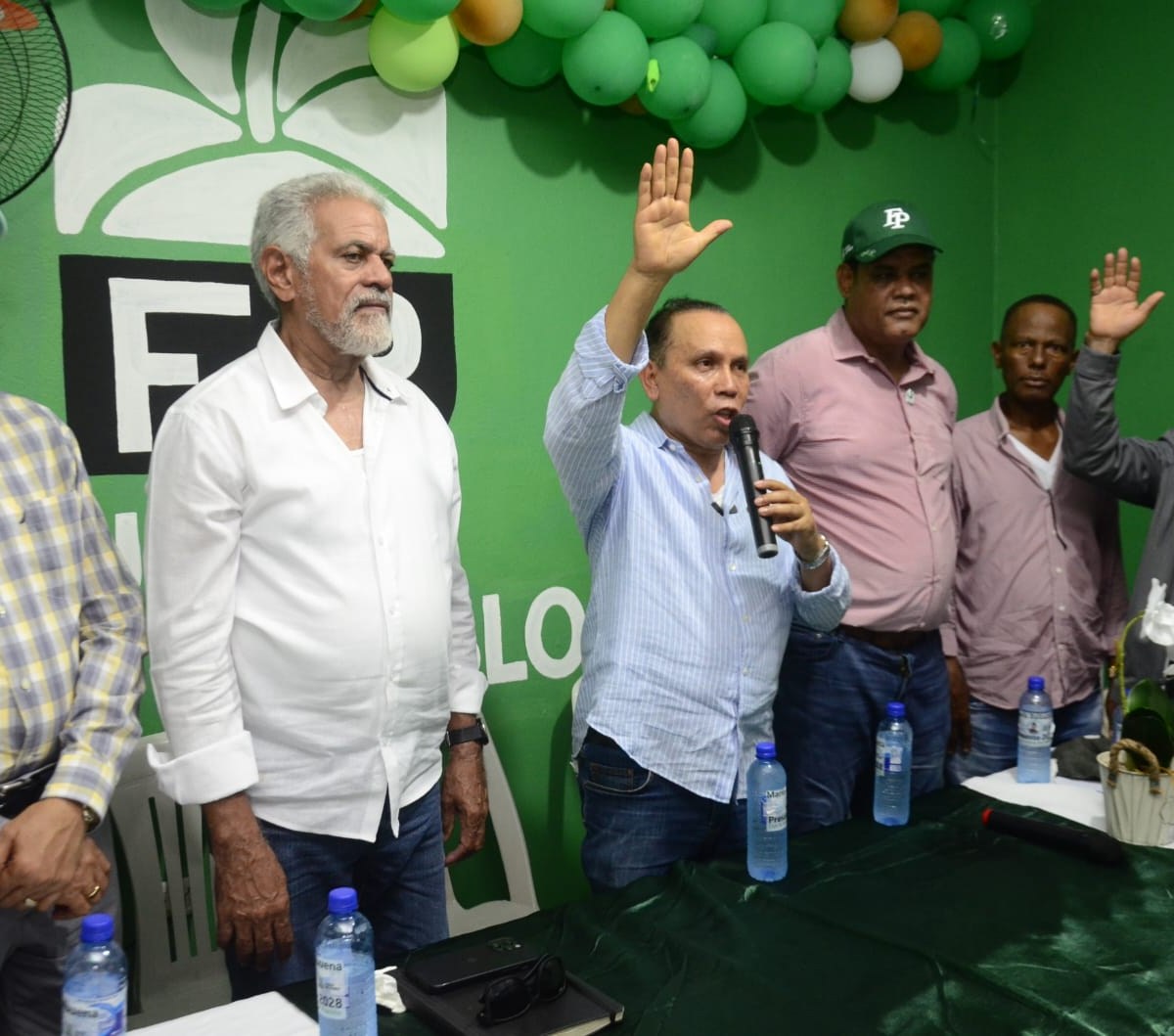 «Estudio reciente revela que para el 71% de los dominicanos el país va por mal camino”, sostiene Radhamés Jiménez