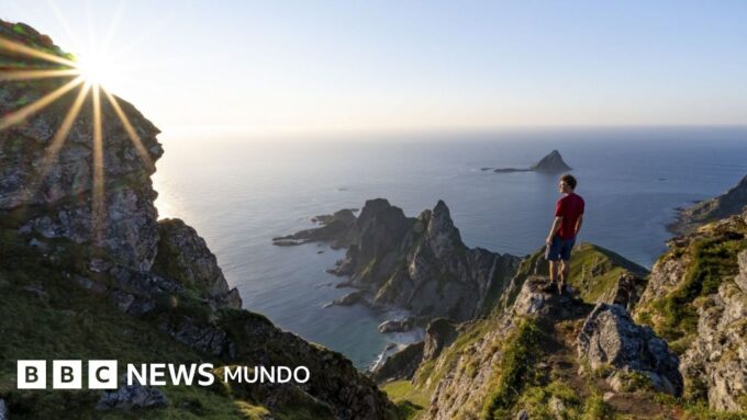 La remota isla donde los hackers se preparan para defendernos de una guerra invisible