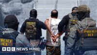 5 gráficos que muestran el drástico aumento de las detenciones de migrantes en EE.UU. y su país de origen