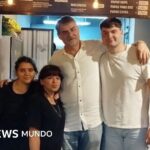 Por qué están cerrando miles de empresas en Argentina y qué dice de la economía en la era Milei
