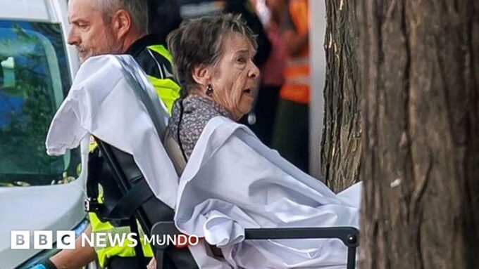 El dramático desahucio de la anciana Maricarmen a los 87 años que expone la gravedad de la crisis de vivienda en España