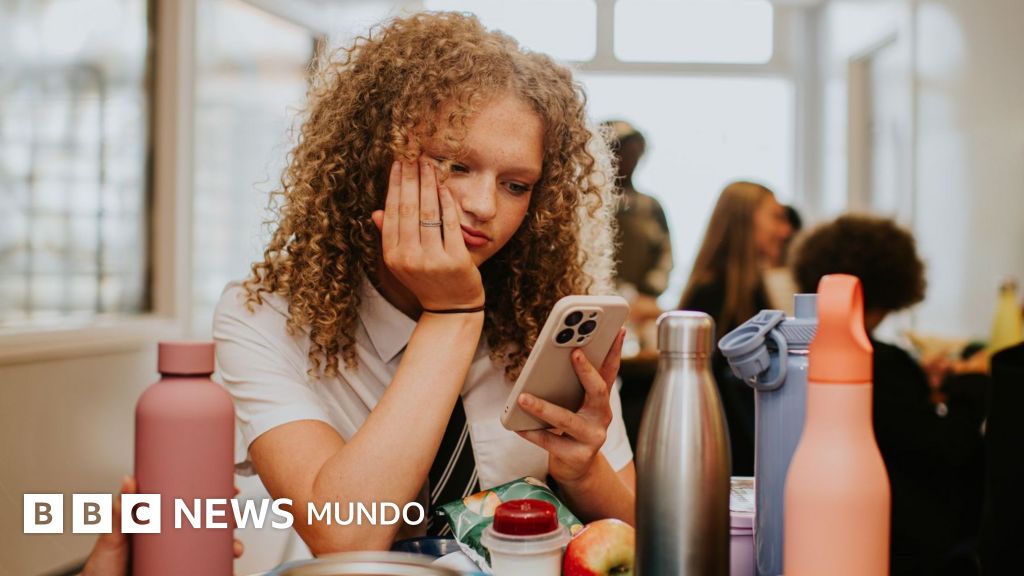 ¿Por qué cada vez hablamos menos?