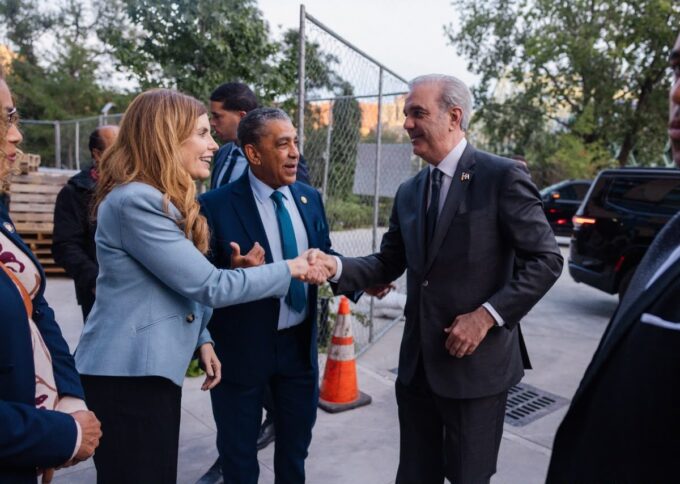 Abinader anuncia apoyo para culminar Museo Histórico Cultural Dominicano en NY