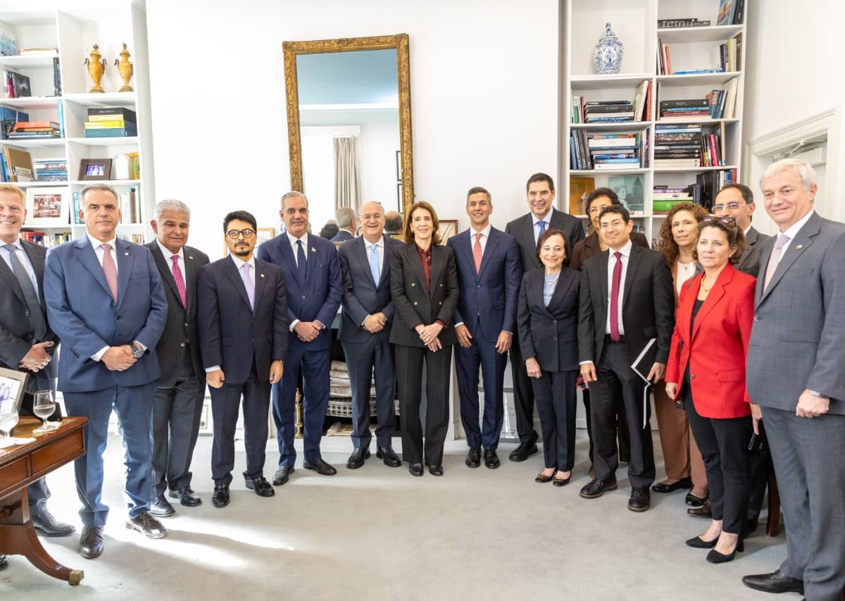 Abinader participa en diálogo sobre Inteligencia Artificial del BID y destaca necesidad de estrategia para América Latina