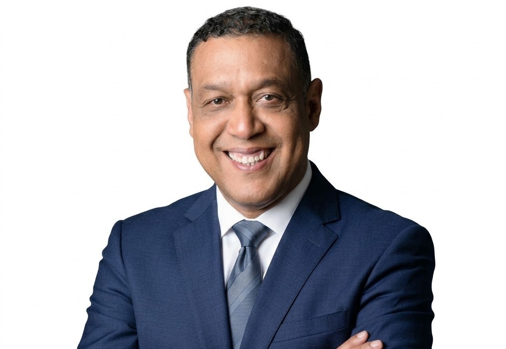 Exregidor propone mesa empresarial «ante cierre de casi 1,100 empresas en provincia Santo Domingo»