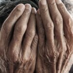 Aumentan graves agresiones contra ancianos en NYC, según informe 