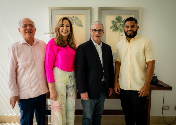 Aura Toribio y Silvio Durán respaldan proyecto presidencial de Gonzalo Castillo en el PLD