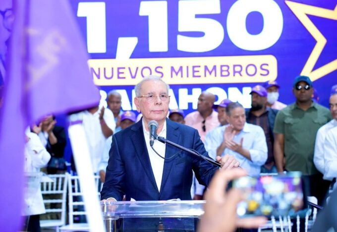 Danilo Medina asegura que el PLD “ha resucitado” y llama a su militancia a movilizarse para la consulta del 18 de octubre