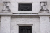 ¿Qué supone para los hogares la subida de tipos de la Fed?