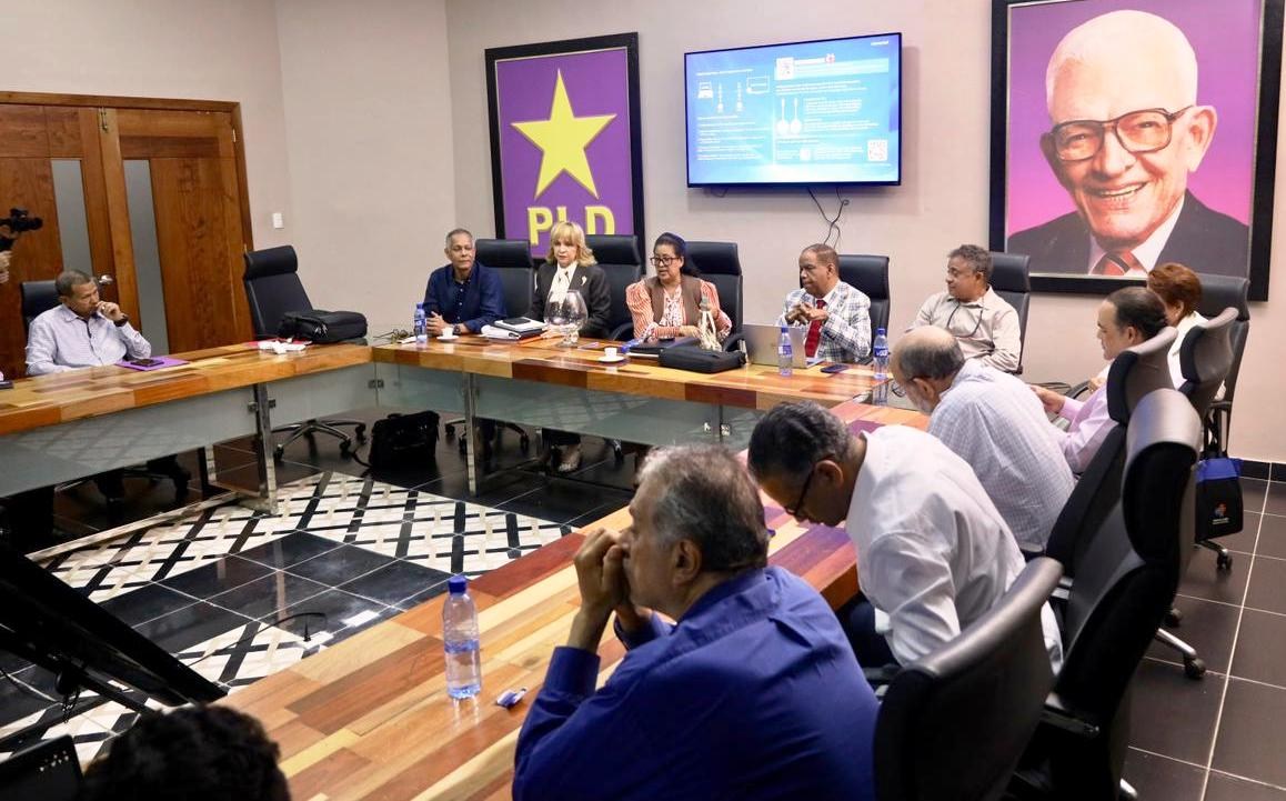 El PLD define la numeración de sus cinco aspirantes presidenciales en la boleta