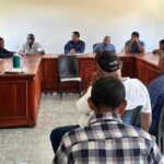 Alcalde de Postrer Río sostiene encuentro con Inapa y aborda tema del agua en sector Tierra Prieta