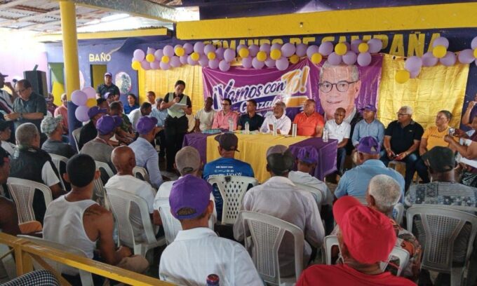 Proyecto presidencial de Gonzalo Castillo despliega estructuras en más de 40 territorios en el fin de semana