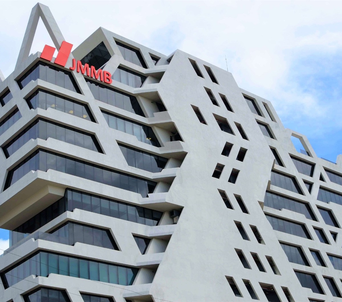 JMMB Funds mantiene calificación A+af de Feller Rate y administra RD$14,613 millones