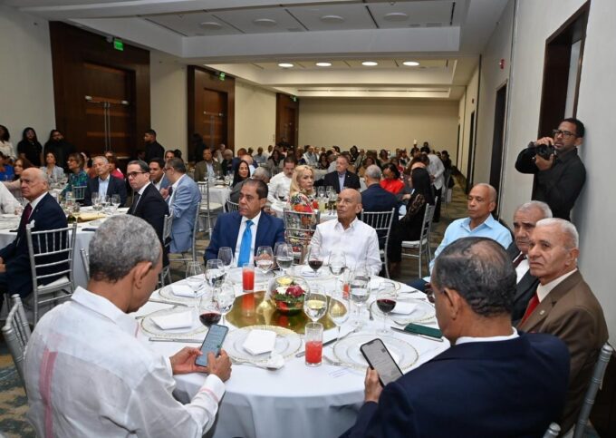 Fundación Joaquín Balaguer reúne figuras del balaguerismo por 120 aniversario del natalicio del expresidente