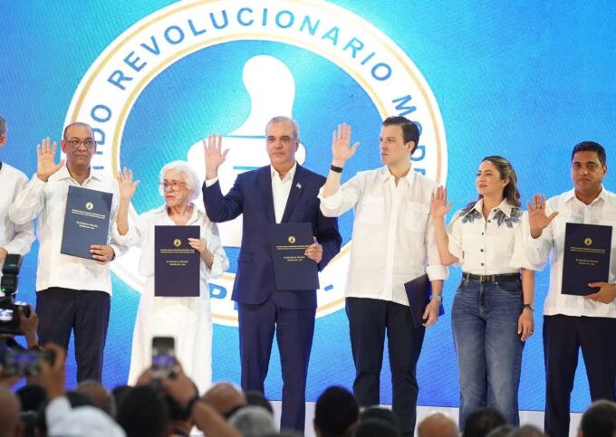 Gloria Reyes asume Organización del PRM con el reto de consolidar las bases y la estructura partidaria