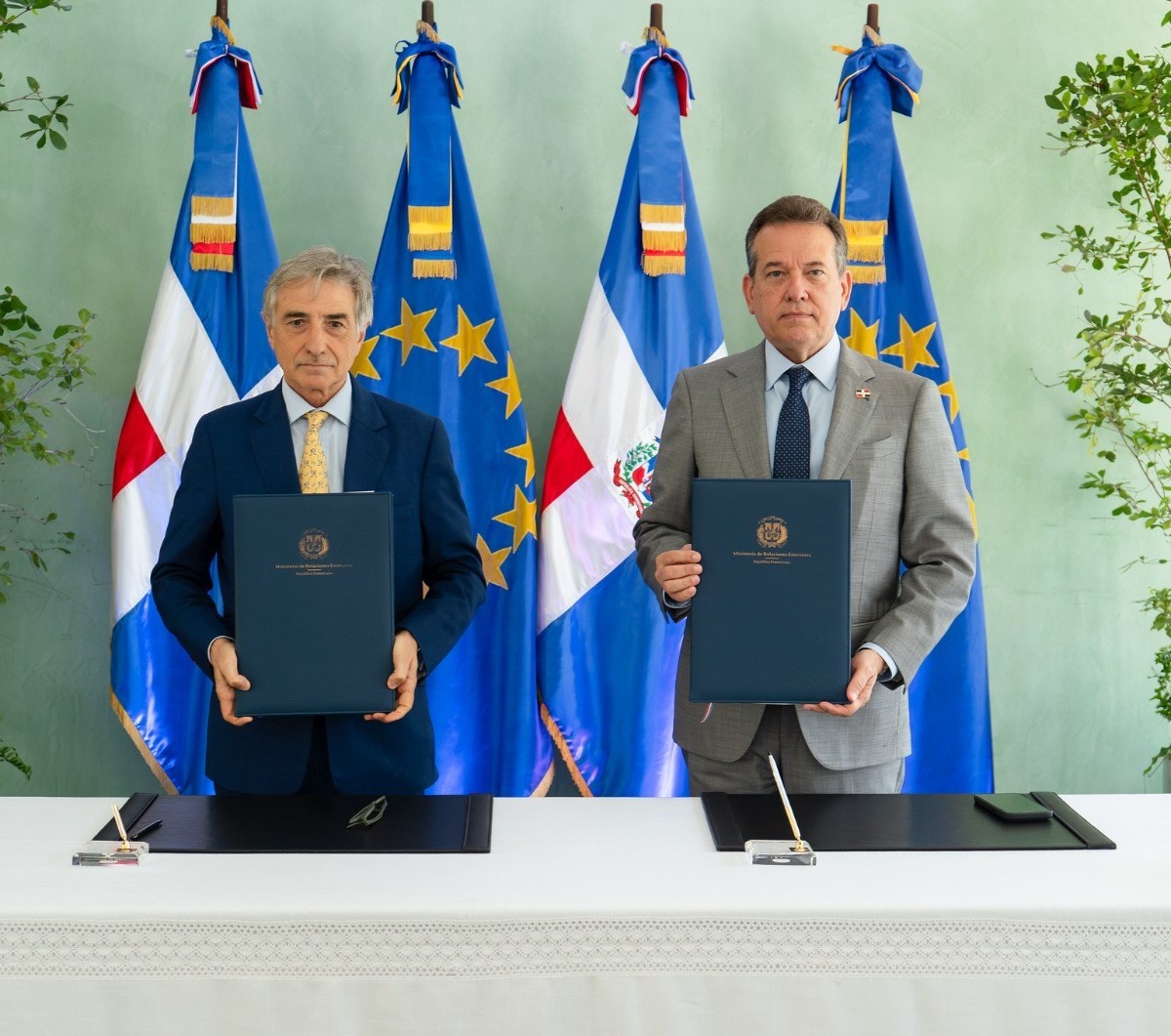 RD y UE impulsarán estudios sobre tierras raras en Pedernales