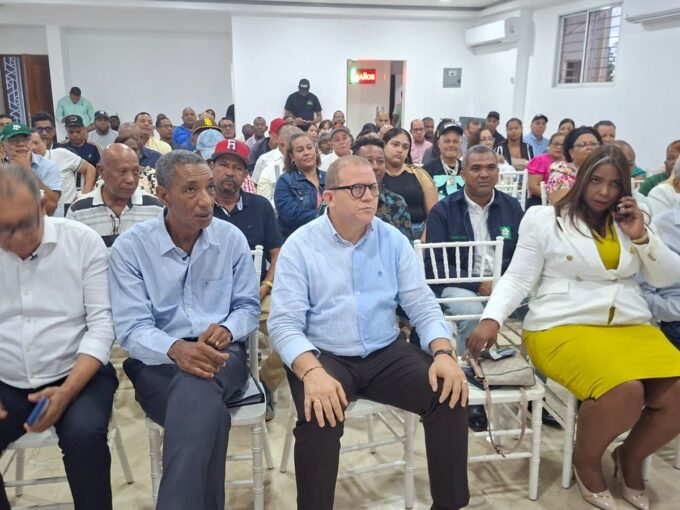 Rafael Castillo pone en marcha estructura territorial para disputar la Alcaldía de Santo Domingo Este