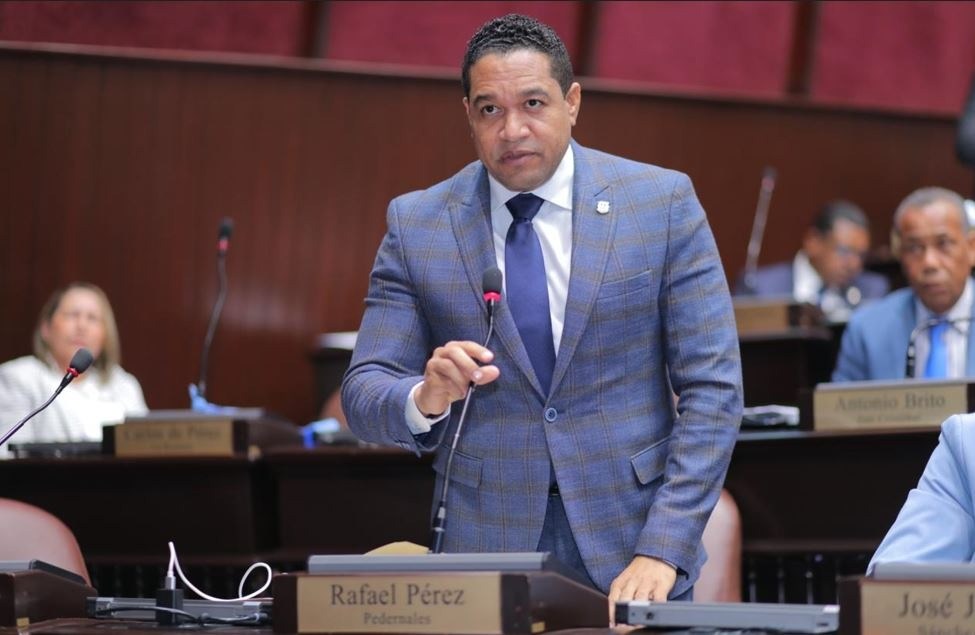 Diputado somete proyecto que solicita construcción de circunvalación en Pedernales
