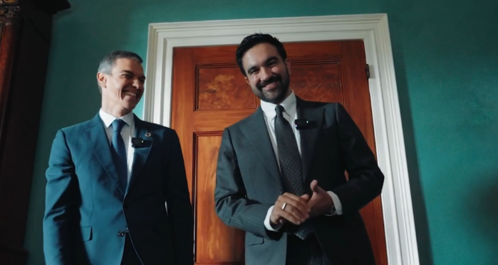 Mamdani publica un video con Sánchez y celebra los «tiros difíciles» de la izquierda