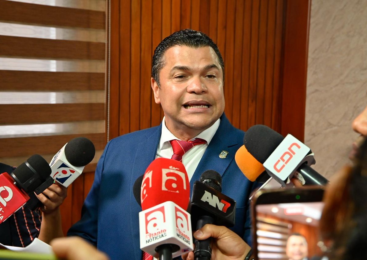 Legisladores exigen más mujeres en la SCJ y Crespo responde, “No es un tema de género”