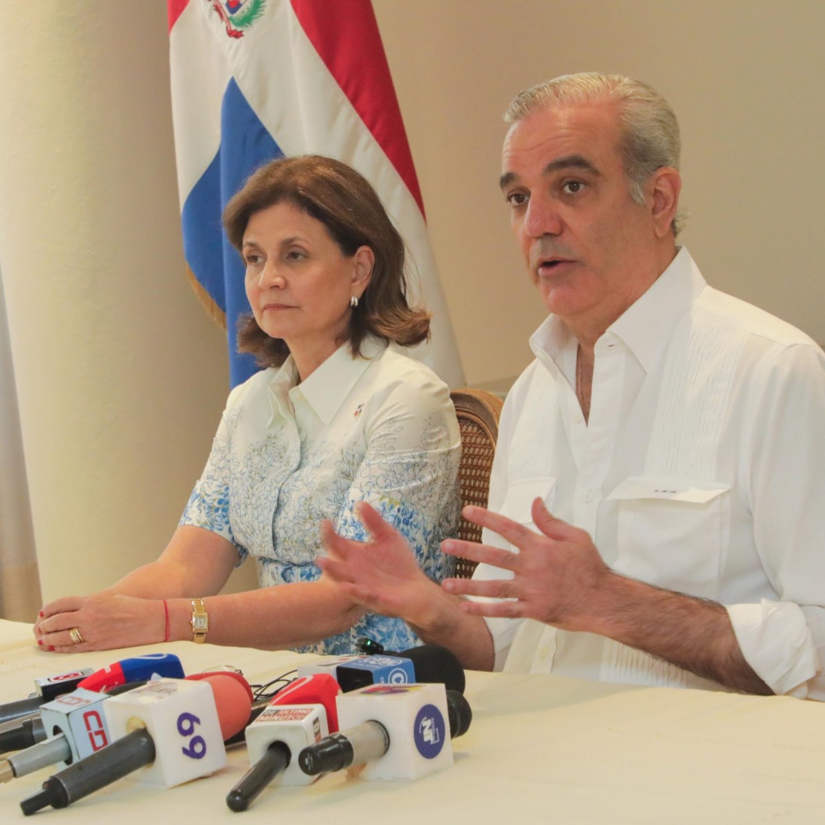 Presidente Abinader anuncia ampliación de la carretera hacia Licey al Medio a cuatro carriles para mejorar la movilidad y los accesos viales de Santiago