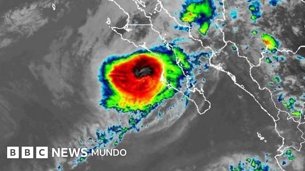 Alerta en la costa del Pacífico de México ante la llegada del huracán Polo a la península de Baja California