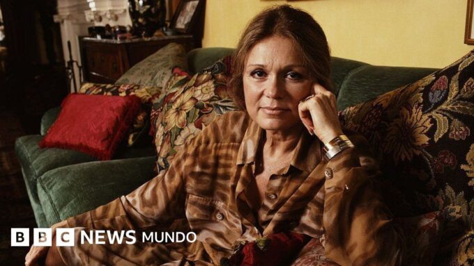 Muere a los 92 años Gloria Steinem, el ícono feminista de EE.UU. que se infiltró en un club de Playboy para denunciar las duras condiciones de sus empleadas