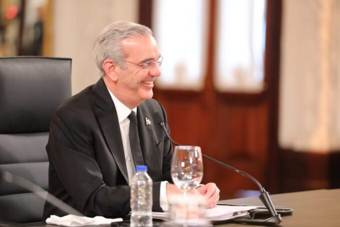 RD llega al último cuatrimestre del año con buen desempeño económico