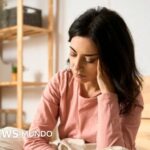 Por qué más mujeres sufren ataques de migraña que los hombres (y qué puede ayudar a calmar el dolor)