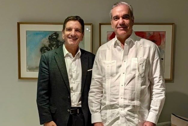 Presidente Abinader recibe en visita de cortesía al presidente de Google Cloud para América Latina