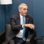 Abinader afirma que aranceles de EE. UU. permanecerán y que RD negocia respeto al DR-Cafta