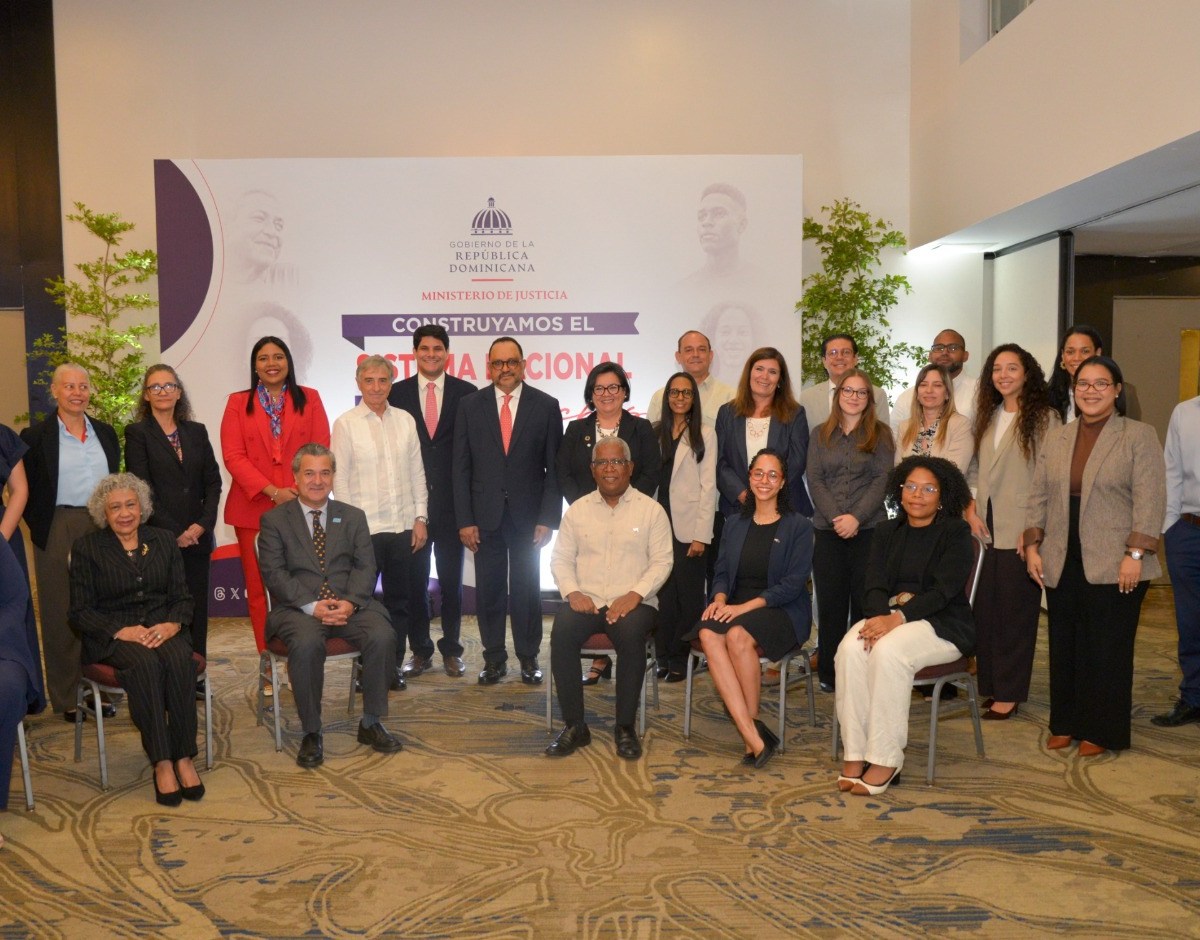 Ministerio de Justicia recibe aportes de organismos internacionales para fortalecer Sistema Nacional de Derechos Humanos
