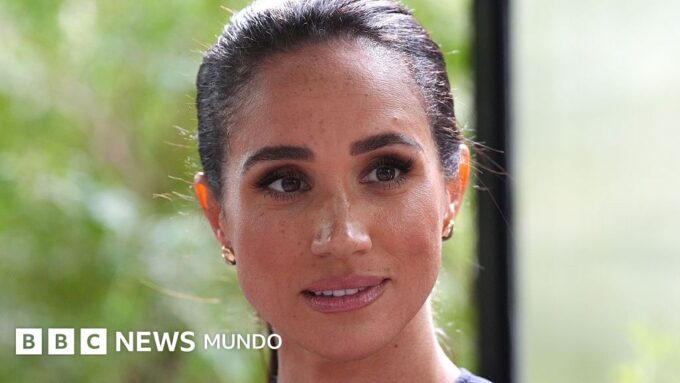 Meghan Markle dice que fue informada en 2018 de las "inquietantes acusaciones" contra su padre por presunta posesión de imágenes de abuso infantil
