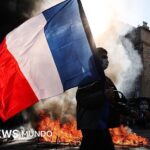 El gobierno de Francia decreta toques de queda y condena a los "ladrones" y "delincuentes" detrás de los violentos disturbios
