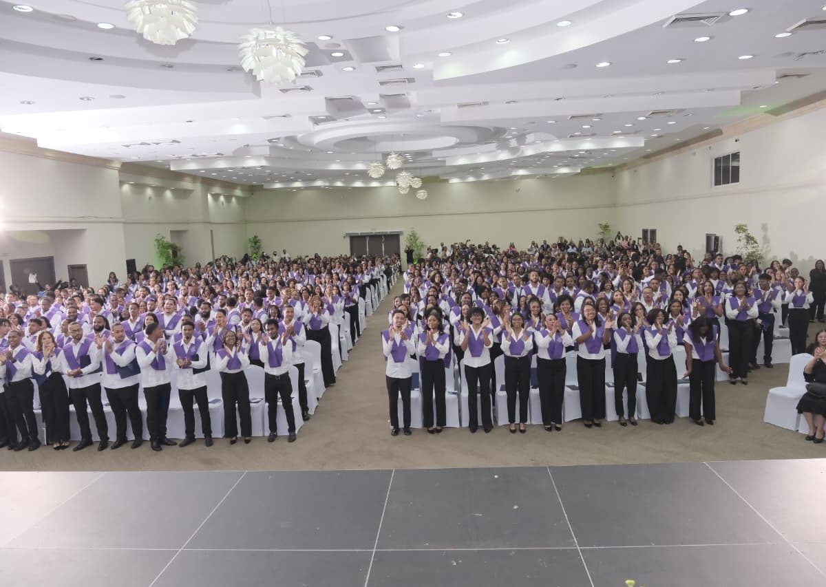 Isfodosu entrega 1,093 nuevos profesionales de la educación a la sociedad dominicana 