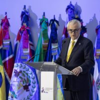 El jefe de la Cepal defiende el crecimiento económico como motor para el desarrollo social