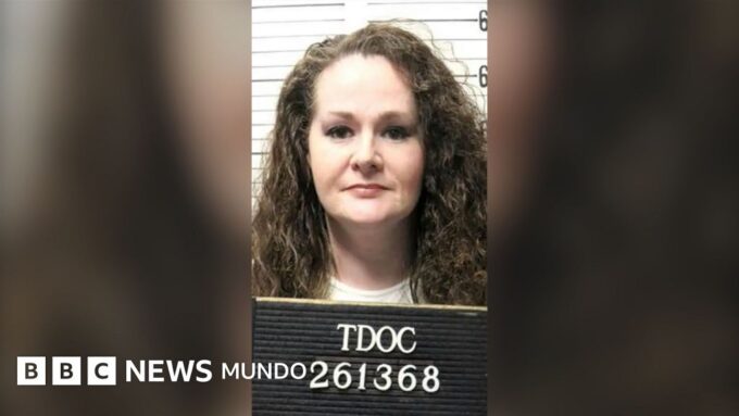 Christa Pike está inconsciente y conectada a un respirador tras su fallida ejecución, según sus abogados