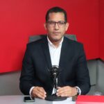 Cuestionan retrasos en entrega de anticipos a contratistas del Inabie