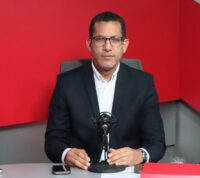 Cuestionan retrasos en entrega de anticipos a contratistas del Inabie