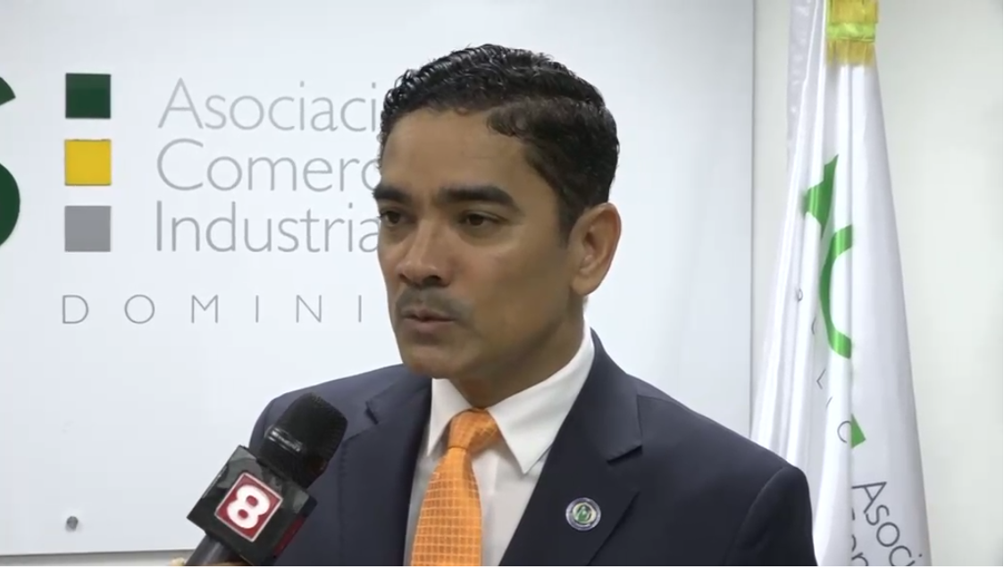Ángelo Rodríguez llama a establecer políticas públicas para proteger el arroz dominicano