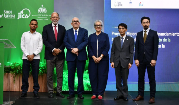 El Gobierno anuncia préstamos por más de RD$4,000 millones a productores agropecuarios a una tasa del 6% anual