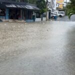 Cañada se desborda en la urbanización Máximo Gómez; residentes denuncian problemas recurrentes