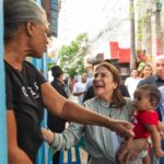 Carolina Mejía lleva su proyecto presidencial a La Yuca del Naco