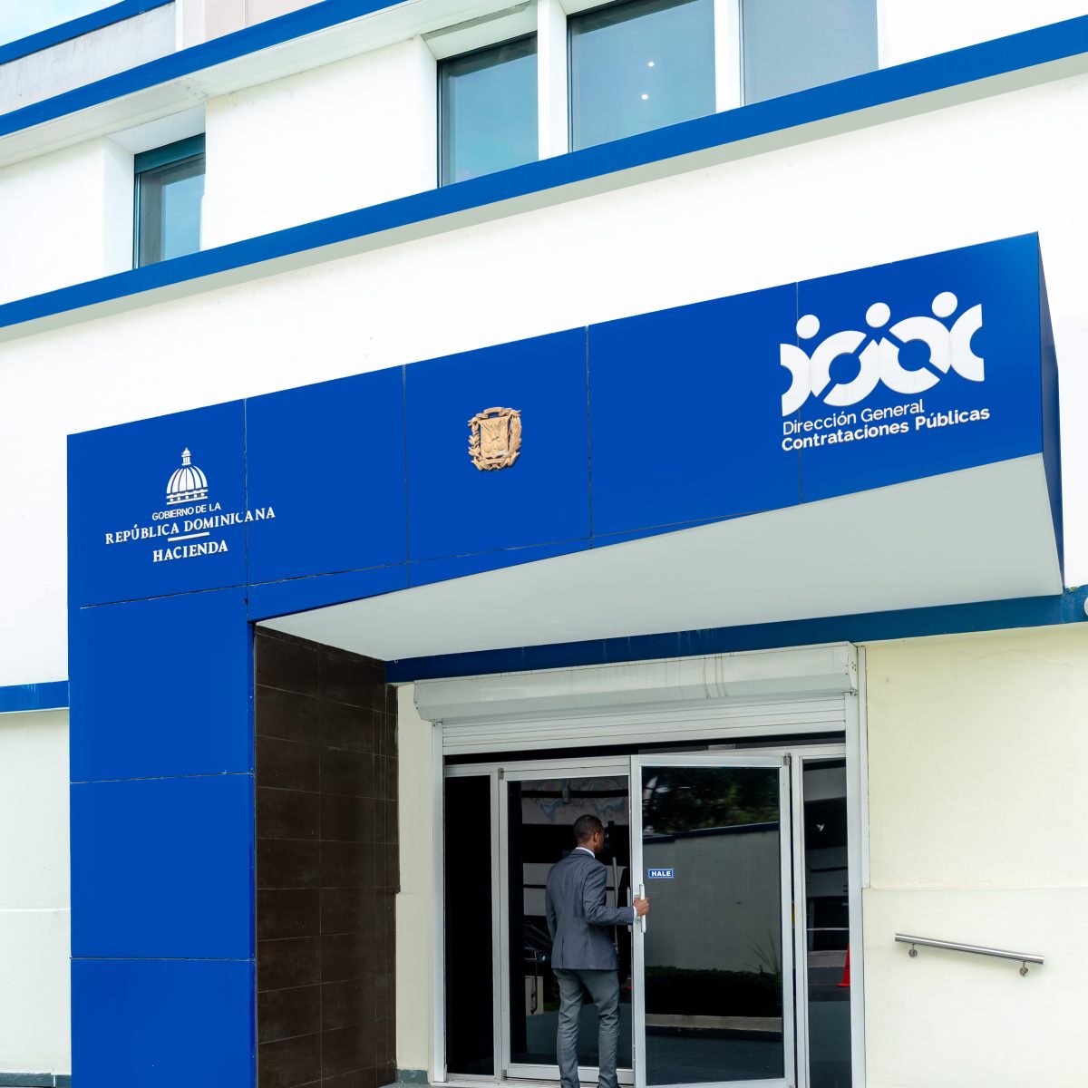OCDE destaca avances de la DGCP en prevención de riesgos en compras