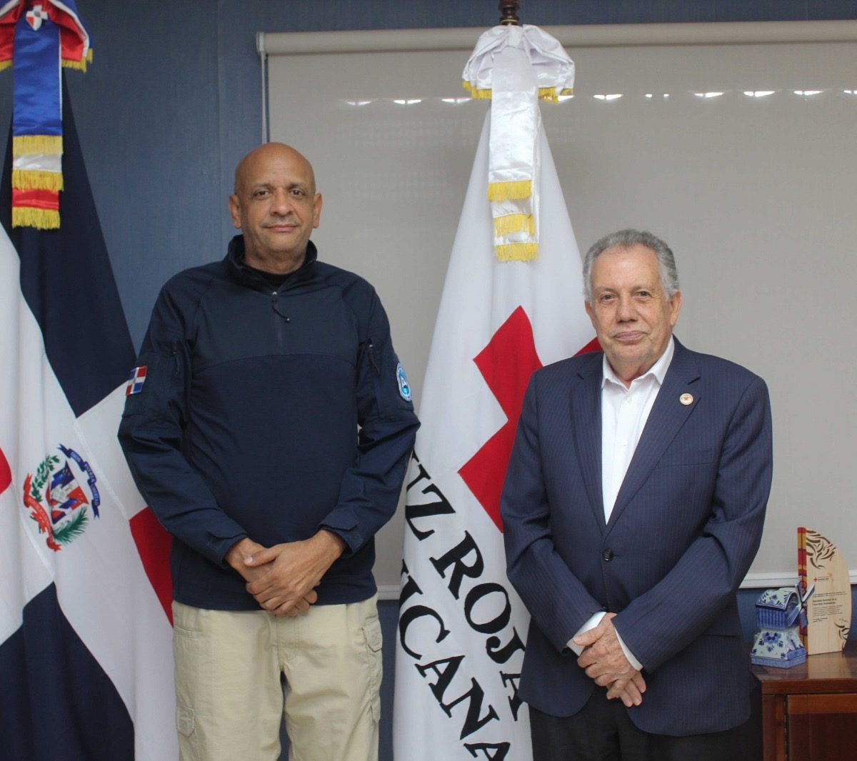Director del COE visita la Cruz Roja Dominicana y destaca avances en asistencia humanitaria