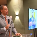 Guido Gómez Mazara dictó conferencia sobre la evolución de la democracia dominicana en el Club Naco