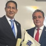 Dominicanos en NY felicitan a Iván Gatón por distinciones en Europa y reconocer su aporte intelectual